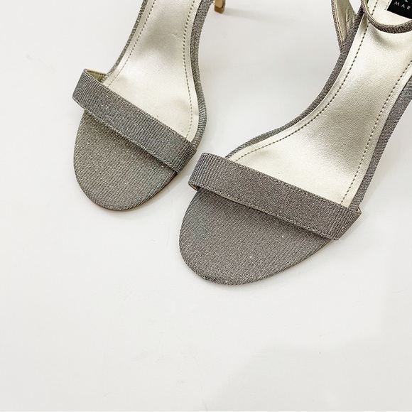 White House Black Market Silver Heels Size 7 1/2 - Picture 9 of 10